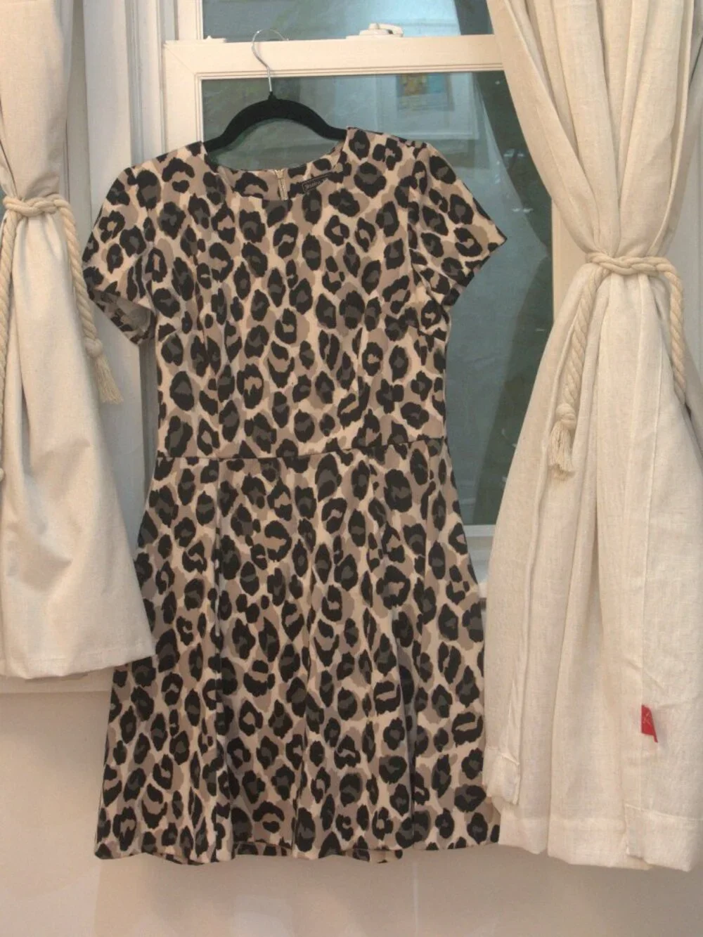Leopard dress - Picture 2 of 2